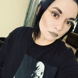 Meet your Posher, Tiffany